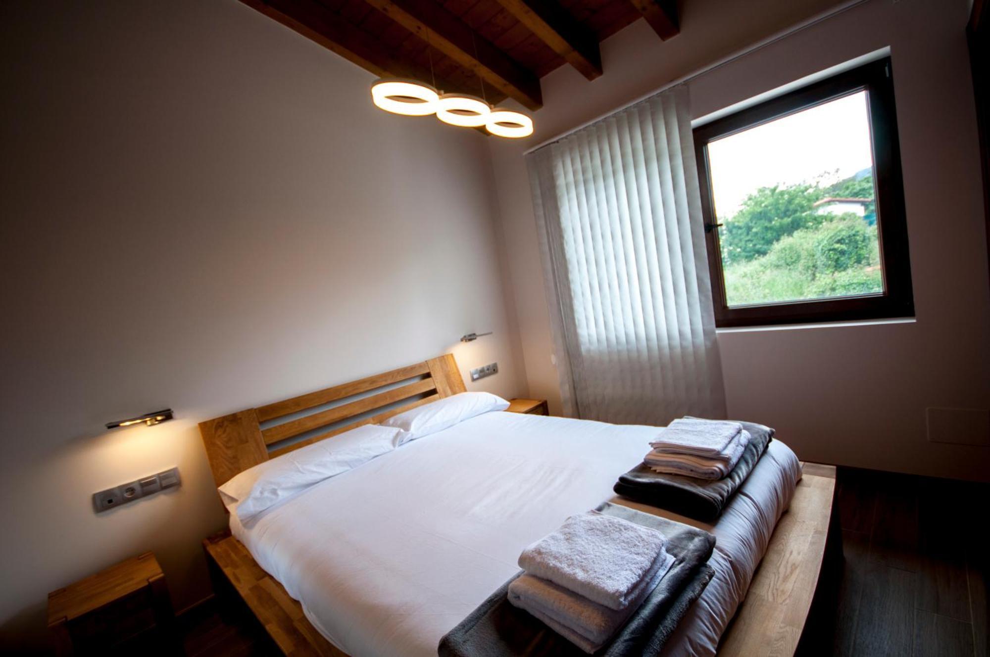 Garaña Bufones De Pria Apartamentos Rurales חדר תמונה