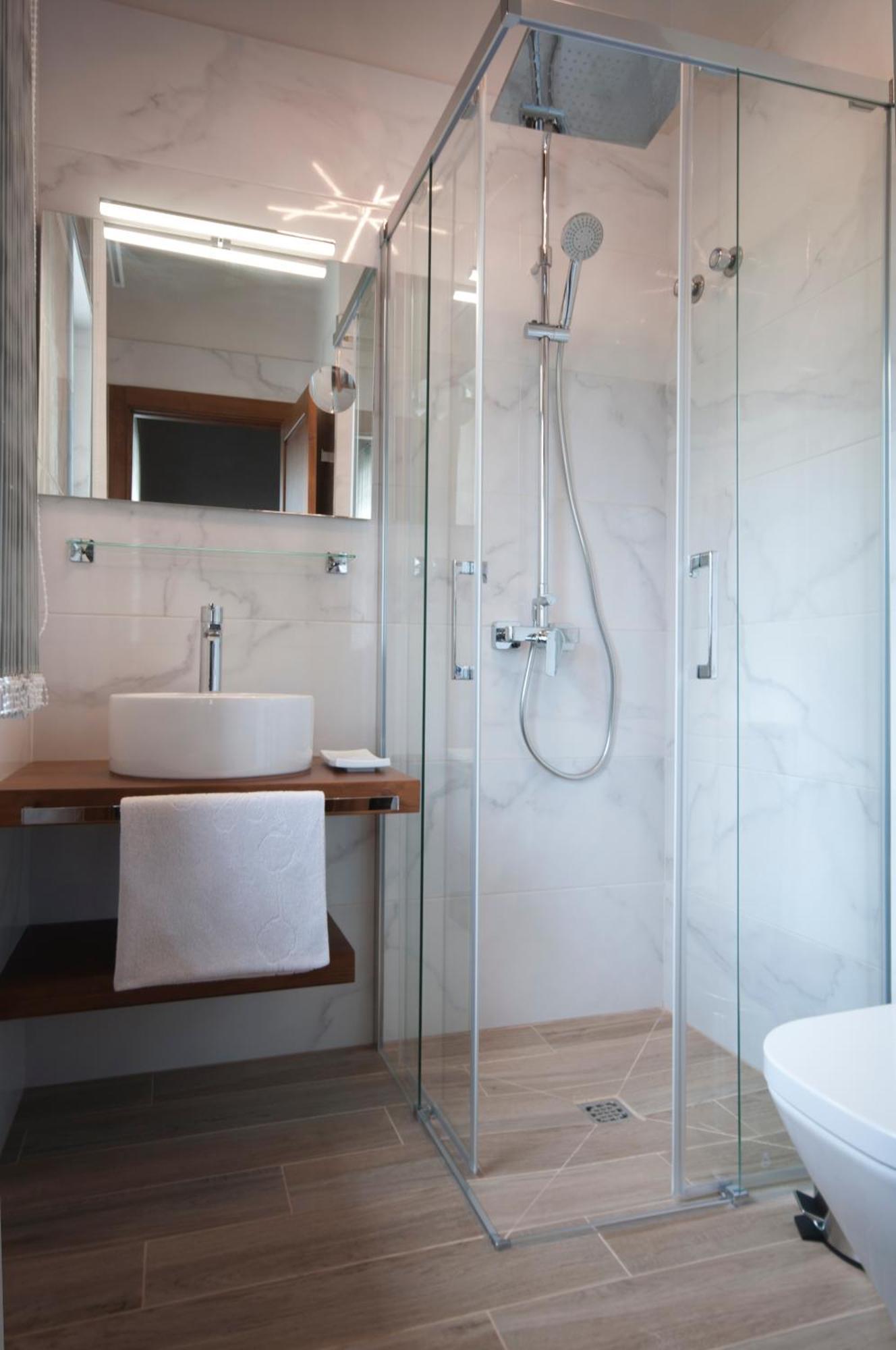 Garaña Bufones De Pria Apartamentos Rurales חדר תמונה