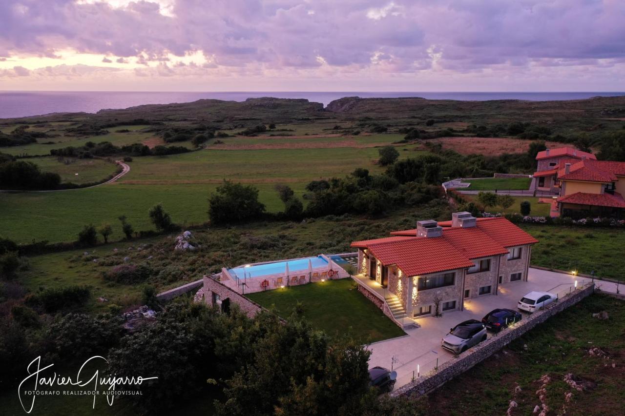 Garaña Bufones De Pria Apartamentos Rurales מראה חיצוני תמונה